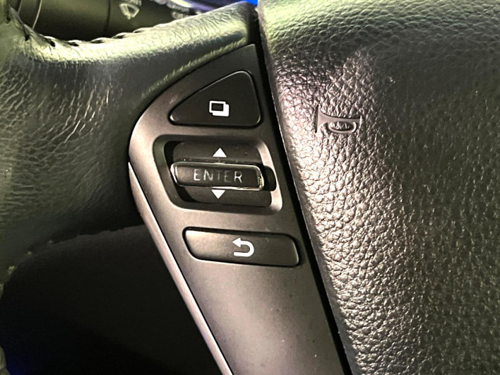 2014 Nissan Elgrand DBA-TNE52 (UW-69f06798a42a5)[19]