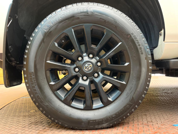 2023 Toyota Land Cruiser Prado 3BA-TRJ150W (UW-69f0679ae02eb)[6]