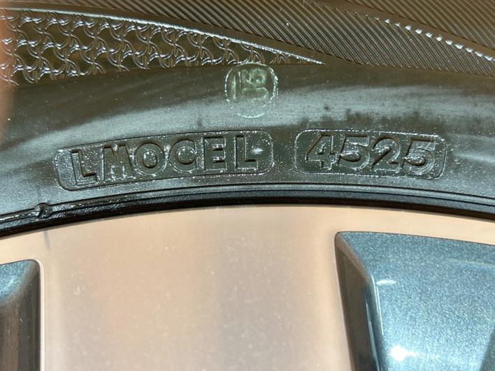 2024 Suzuki Escudo 5AA-YEH1S (UW-69f0679d662d7)[17]