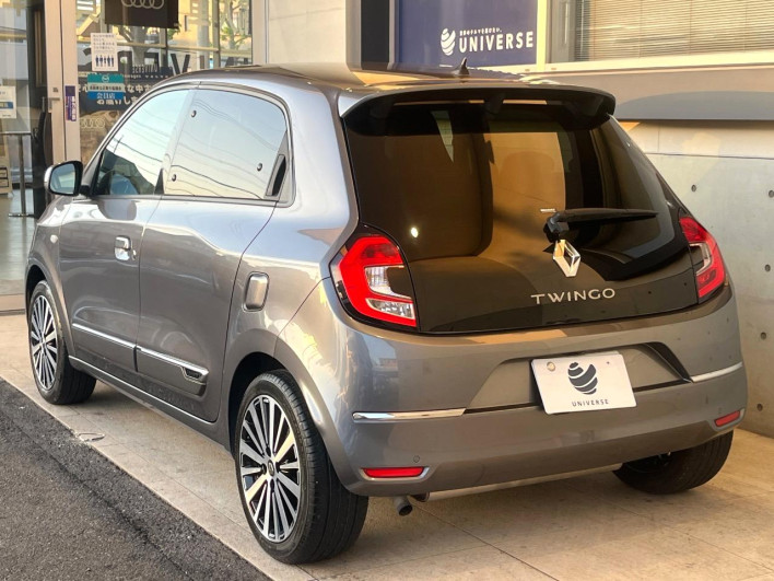 2020 Renault Twingo 3BA-AHH4B (UW-69f0679df40cb)[28]