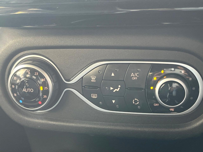 2020 Renault Twingo 3BA-AHH4B (UW-69f0679df40cb)[16]