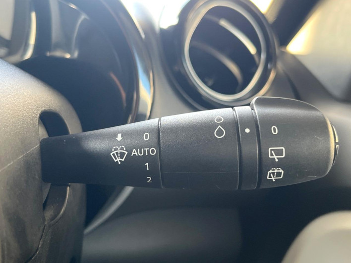 2020 Renault Twingo 3BA-AHH4B (UW-69f0679df40cb)[12]