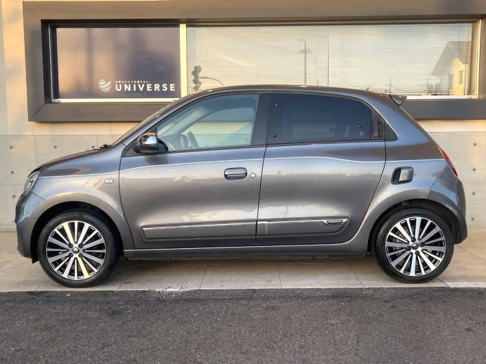 2020 Renault Twingo 3BA-AHH4B (UW-69f0679df40cb)[27]