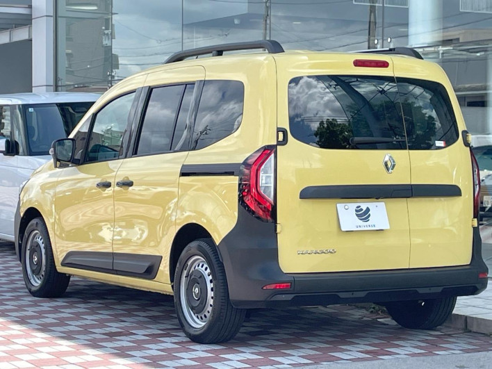 2024 Renault Kangoo 3BA-KFKH5H (UW-69f0679f63575)[12]