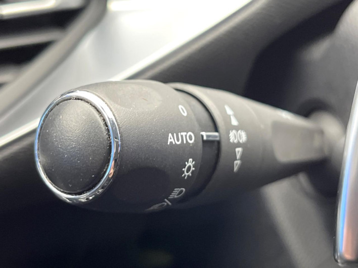 2021 Peugeot 308 3DA-T9YH01 (UW-69f0679f74281)[15]