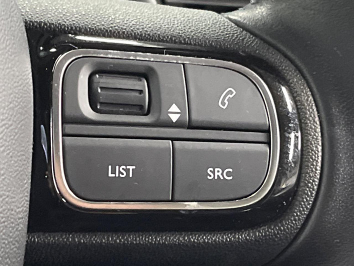 2021 Citroen Berlingo 3DA-K9CYH01 (UW-69f067a3deadb)[17]
