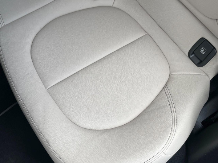 2022 BMW X1 3DA-AD20 (UW-69f067a72148e)[19]