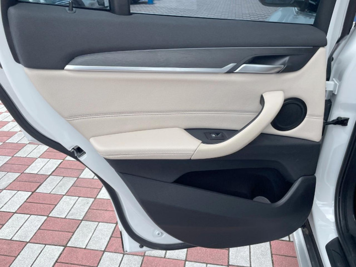 2022 BMW X1 3DA-AD20 (UW-69f067a72148e)[18]