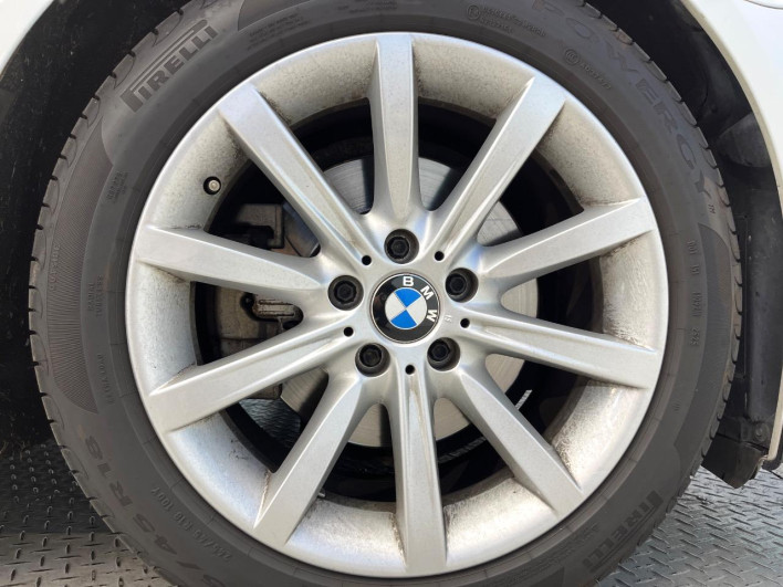 2014 BMW 5 Series LDA-FW20 (UW-69f067a7d767b)[25]
