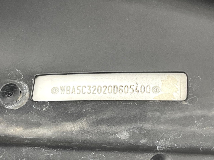 2014 BMW 5 Series LDA-FW20 (UW-69f067a7d767b)[1]