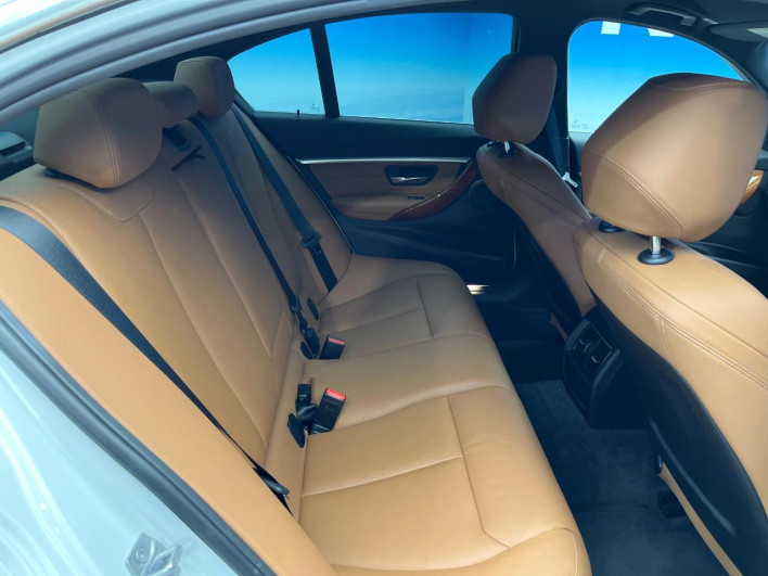 2018 BMW 3 Series LDA-8C20 (UW-69f067a932244)[22]