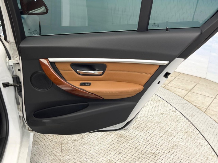 2018 BMW 3 Series LDA-8C20 (UW-69f067a932244)[21]