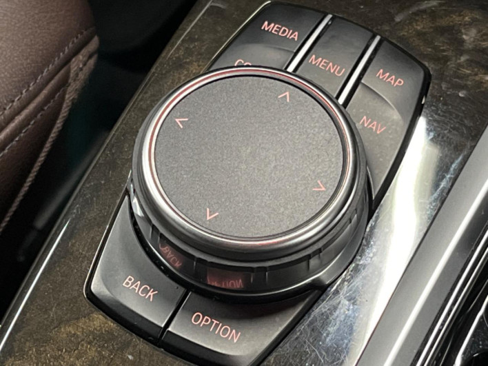 2018 BMW X3 LDA-TX20 (UW-69f067a99a84e)[17]