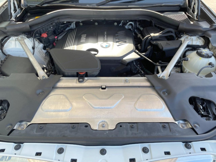 2019 BMW X3 LDA-TX20 (UW-69f067a9c7518)[28]