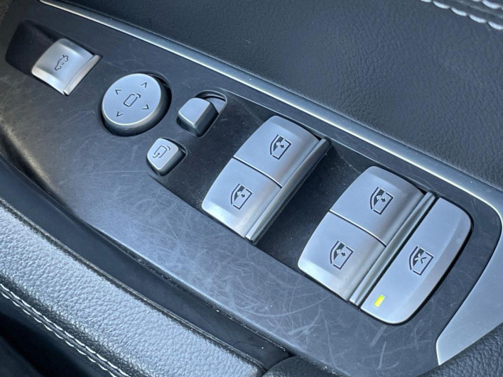 2019 BMW X3 LDA-TX20 (UW-69f067a9c7518)[12]