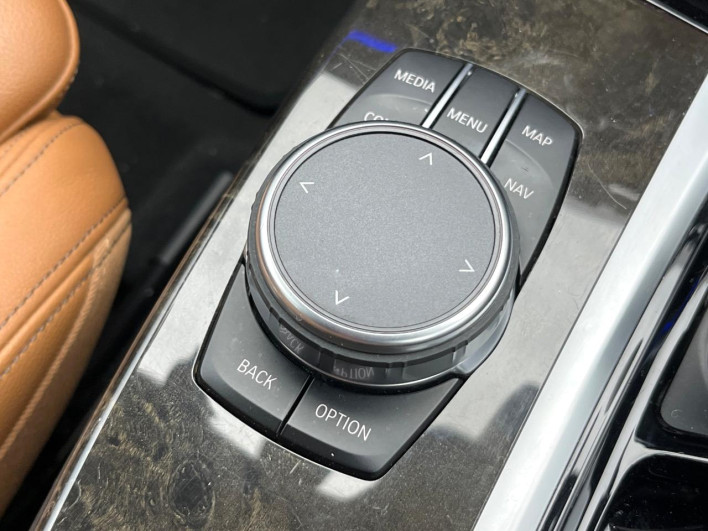 2018 BMW X3 LDA-TX20 (UW-69f067ab046cf)[26]