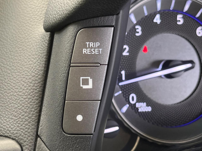 2015 Nissan Fuga DBA-Y51 (UW-69f067adbe364)[27]