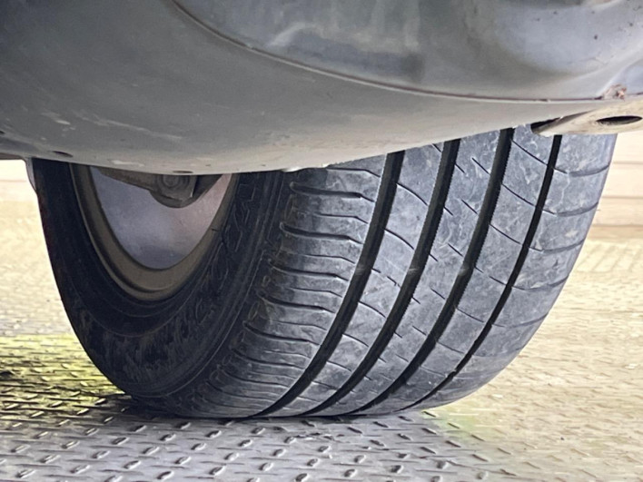 2015 Nissan Fuga DBA-Y51 (UW-69f067adbe364)[14]