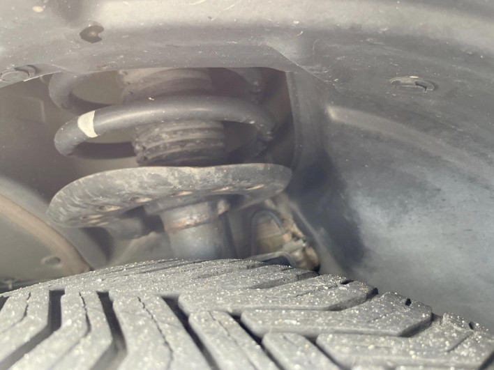 2013 Nissan JUKE DBA-YF15 (UW-69f067adf10d4)[11]