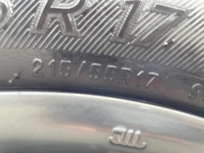 2013 Nissan JUKE DBA-YF15 (UW-69f067adf10d4)[14]