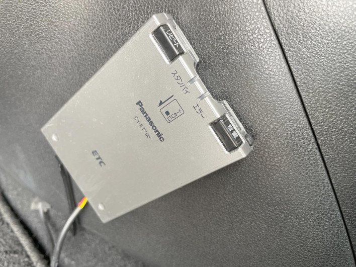 2013 Nissan JUKE DBA-YF15 (UW-69f067adf10d4)[5]