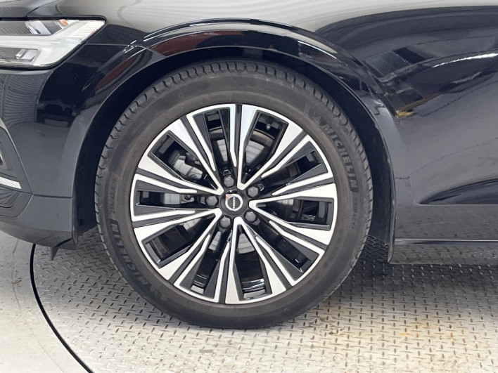 2023 Volvo V60 5AA-ZB420TM (UW-69f067b032ddb)[6]