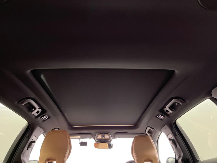 2023 Volvo V60 5AA-ZB420TM (UW-69f067b032ddb)[15]
