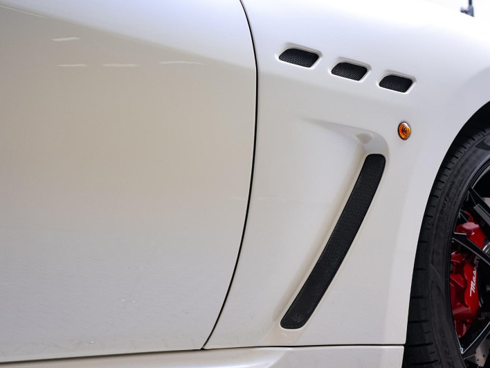 2019 Maserati Gran Cabrio ABA-MGCMC (UW-69f067b1da678)[22]