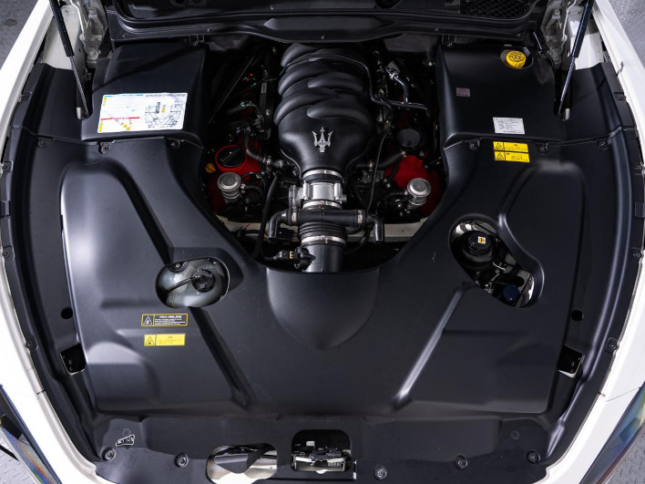 2019 Maserati Gran Cabrio ABA-MGCMC (UW-69f067b1da678)[24]
