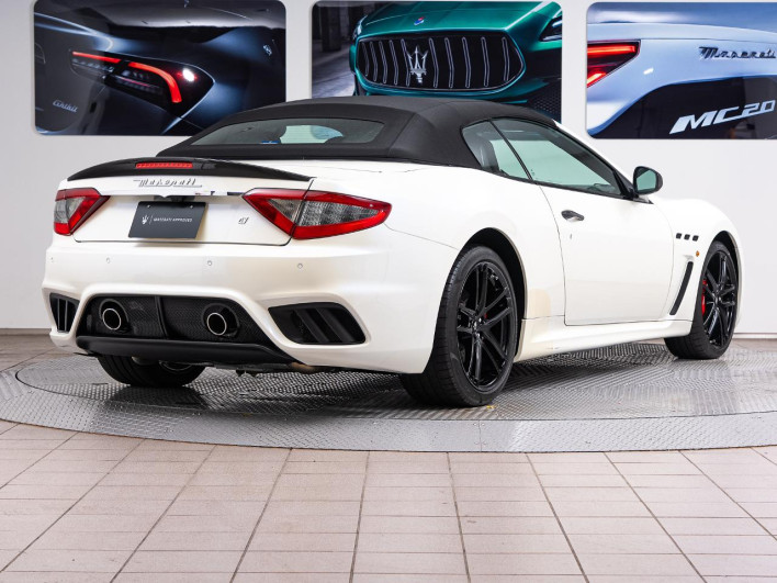 2019 Maserati Gran Cabrio ABA-MGCMC (UW-69f067b1da678)[12]
