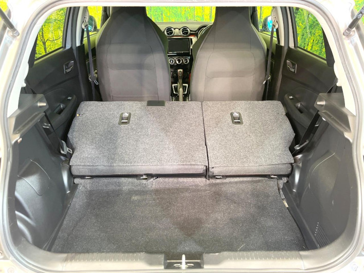 2019 Suzuki Swift Sport CBA-ZC33S (UW-69f067b1e9dab)[26]