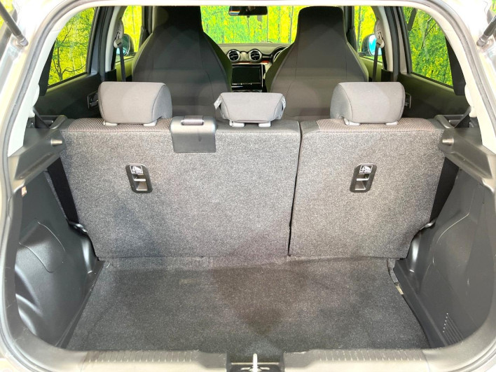 2019 Suzuki Swift Sport CBA-ZC33S (UW-69f067b1e9dab)[25]