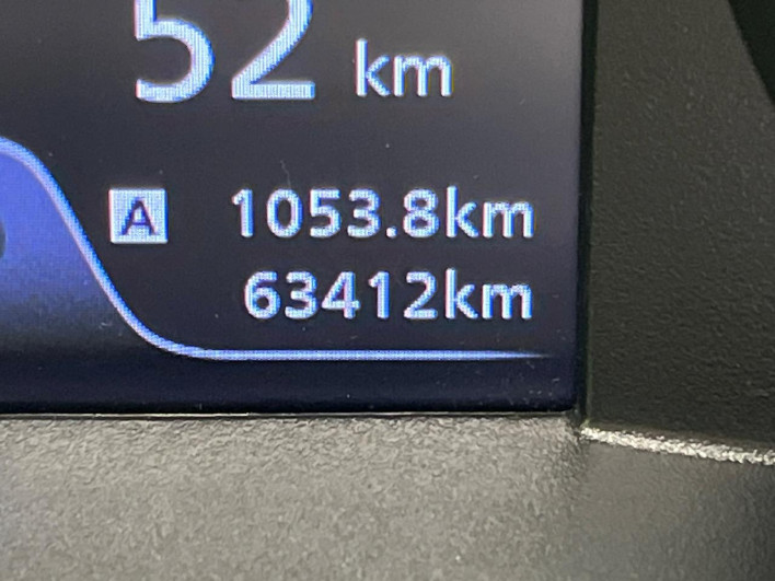 2019 Suzuki Swift Sport CBA-ZC33S (UW-69f067b20c5ce)[2]