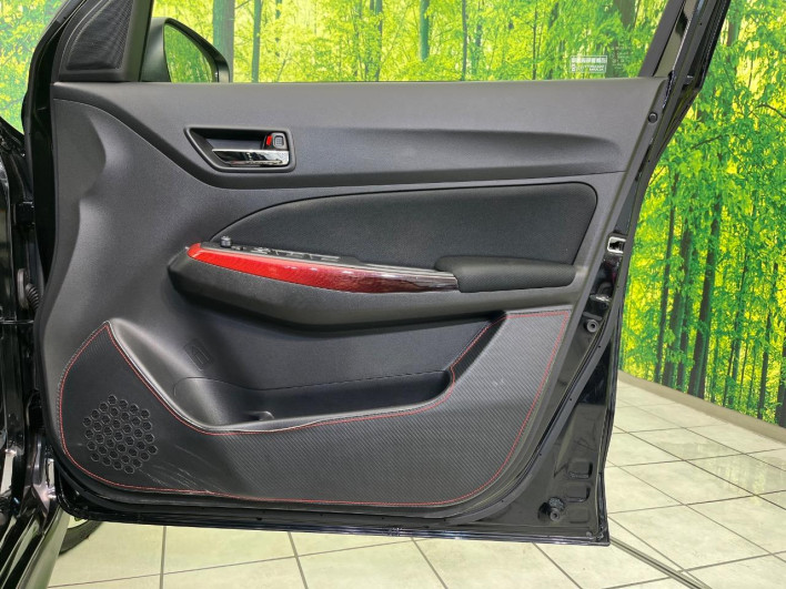 2019 Suzuki Swift Sport CBA-ZC33S (UW-69f067b20c5ce)[23]