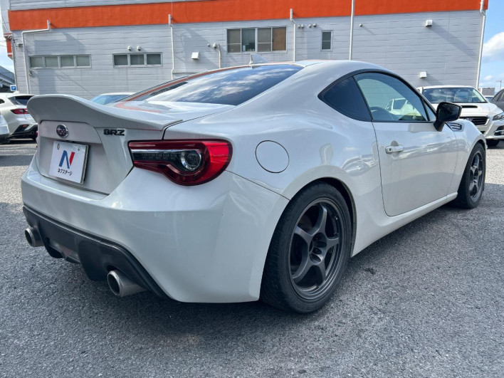 2018 Subaru BRZ DBA-ZC6 (UW-69f067b3a998d)[25]