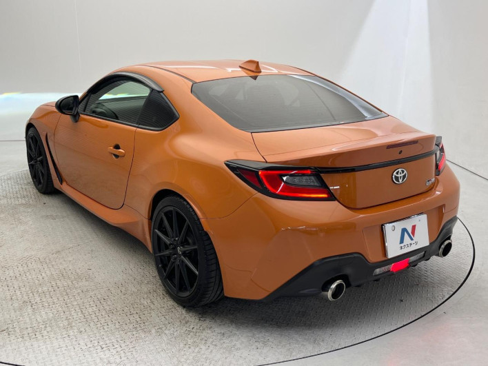 2023 Toyota GR86 3BA-ZN8 (UW-69f067b6329a2)[18]
