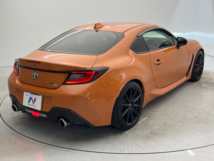 2023 Toyota GR86 3BA-ZN8 (UW-69f067b6329a2)[29]