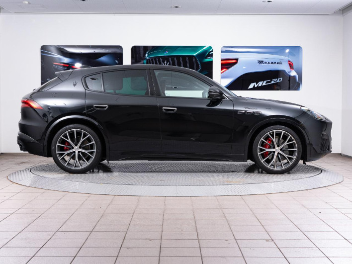 2024 Maserati Grecale 7AA-MGR20A (UW-69f067b64e9c9)[13]