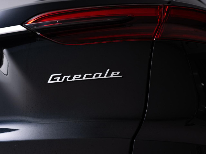 2024 Maserati Grecale 7AA-MGR20A (UW-69f067b64e9c9)[22]