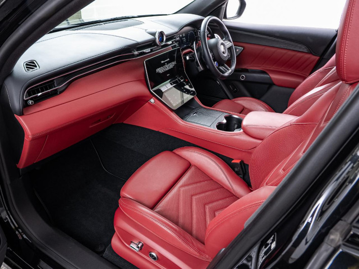 2024 Maserati Grecale 7AA-MGR20A (UW-69f067b64e9c9)[28]