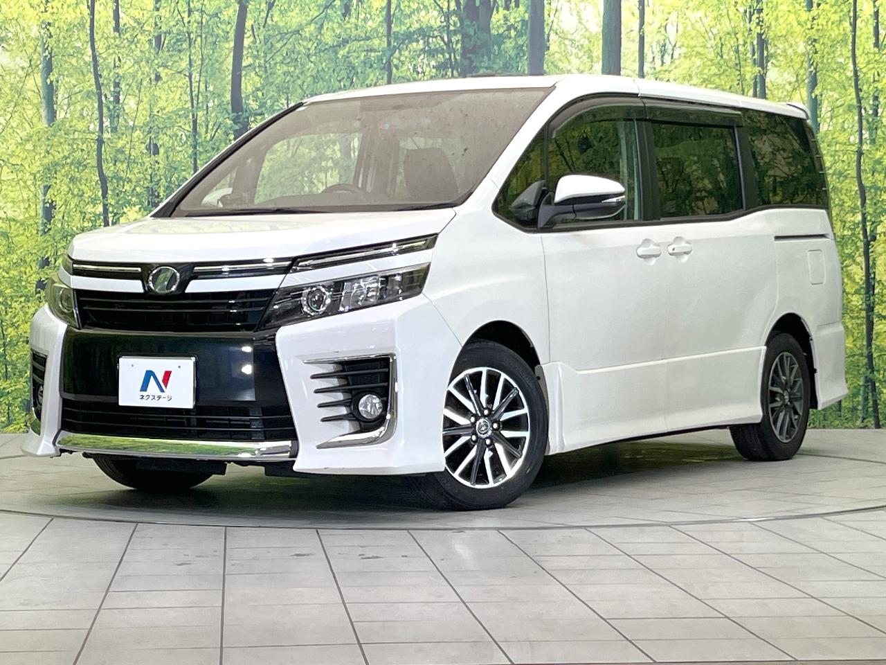 2014 Toyota Voxy DBA-ZRR80W