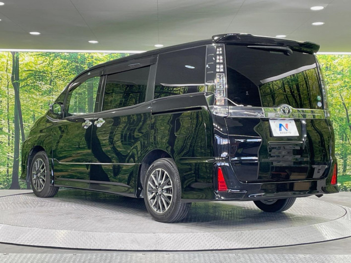 2015 Toyota Voxy DBA-ZRR80W (UW-69f067b735f59)[18]