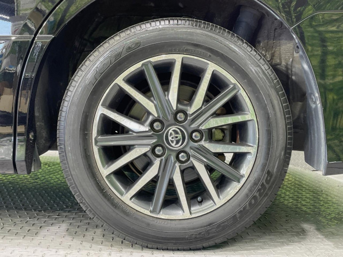 2015 Toyota Voxy DBA-ZRR80W (UW-69f067b735f59)[7]