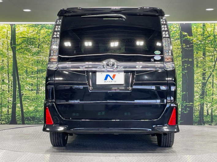 2015 Toyota Voxy DBA-ZRR80W (UW-69f067b735f59)[17]