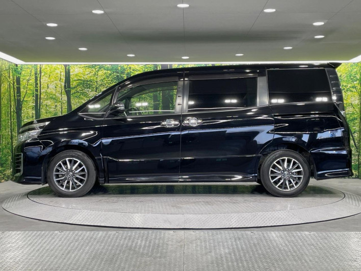 2015 Toyota Voxy DBA-ZRR80W (UW-69f067b735f59)[19]