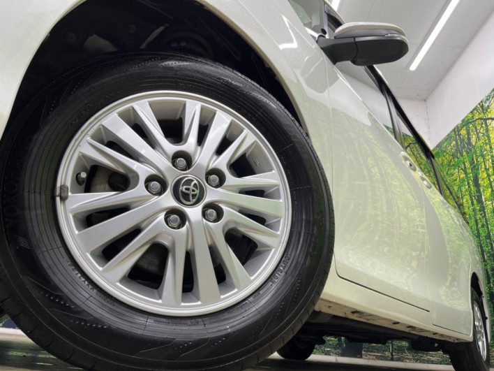 2015 Toyota Noah DBA-ZRR80G (UW-69f067b8449b8)[17]