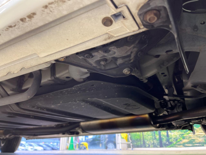 2015 Toyota Noah DBA-ZRR80G (UW-69f067b8449b8)[10]