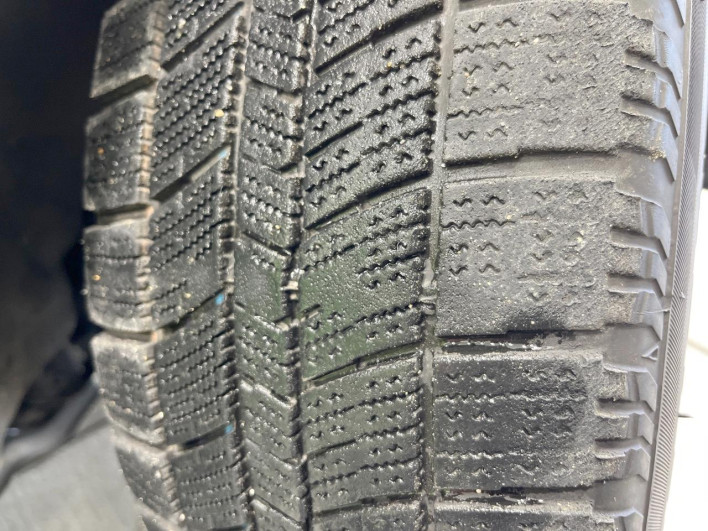 2016 Toyota Voxy DBA-ZRR80W (UW-69f067b8e7593)[17]