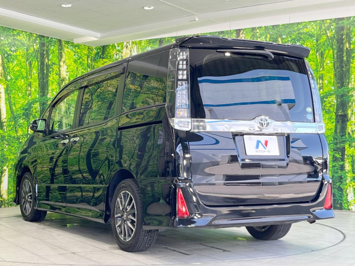 2016 Toyota Voxy DBA-ZRR80W (UW-69f067b8e7593)[6]