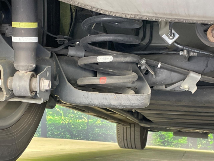 2017 Toyota Voxy DBA-ZRR80W (UW-69f067b9914dc)[22]